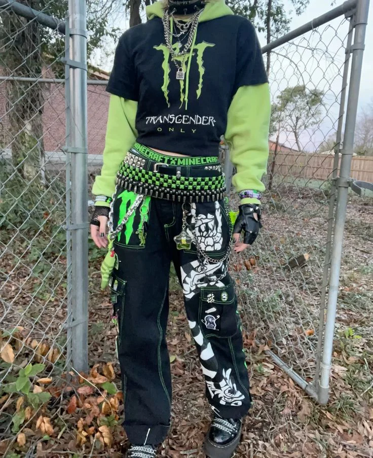 23 Grunge Outfit Ideas for Men 18 image 1456