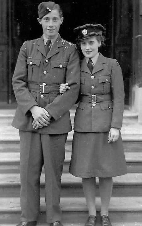 22 Vintage Outfit Ideas for Men 14 image 1493