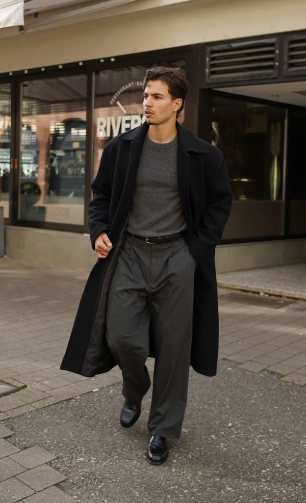 21 Relaxed Fit Outfit Ideas for Men 21 image 1652