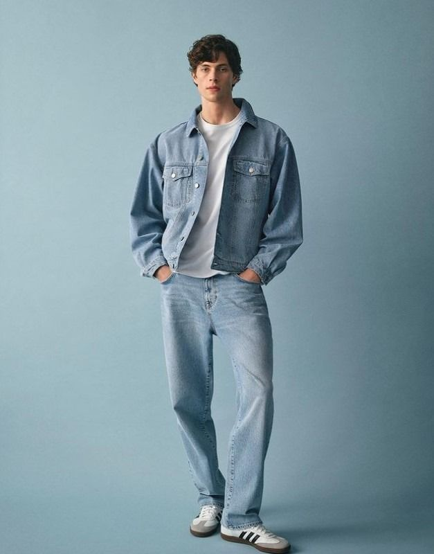 20 White Sneakers Outfit Ideas for Men 9 image 1707